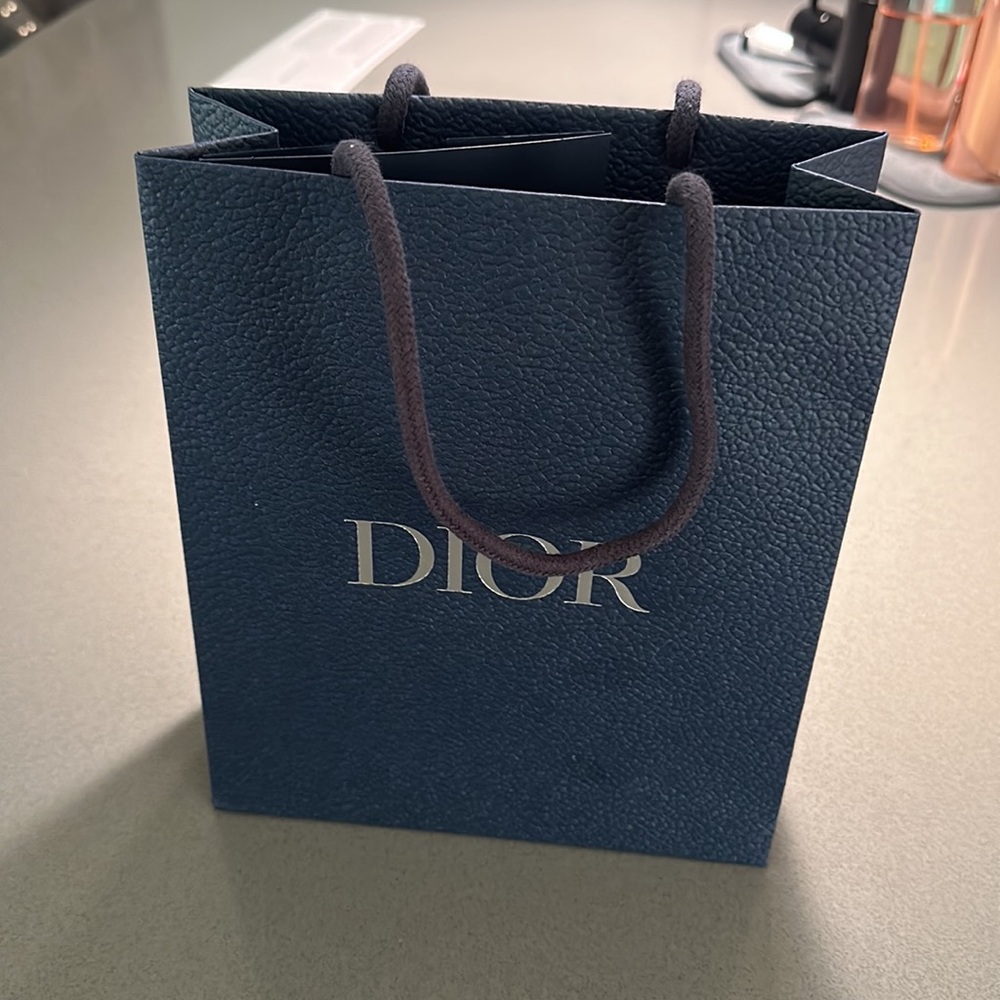 Empty paper bag - Picture 3 of 4